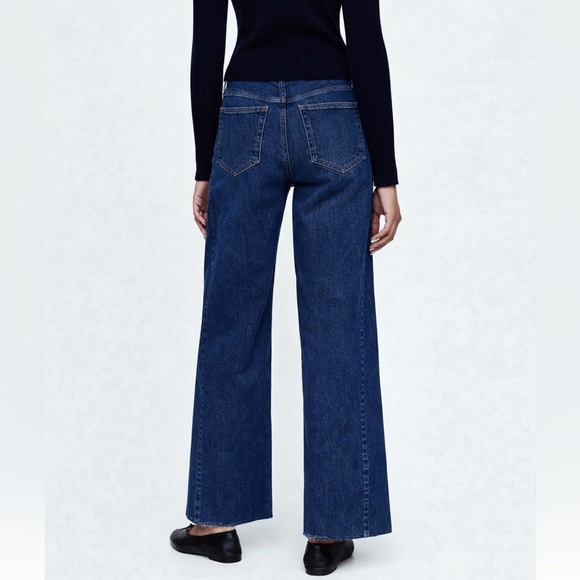 GAP Better Made Wide Leg Raw Hem Cropped High Rise Jeans Size 30 Dark Indigo - Picture 2 of 9